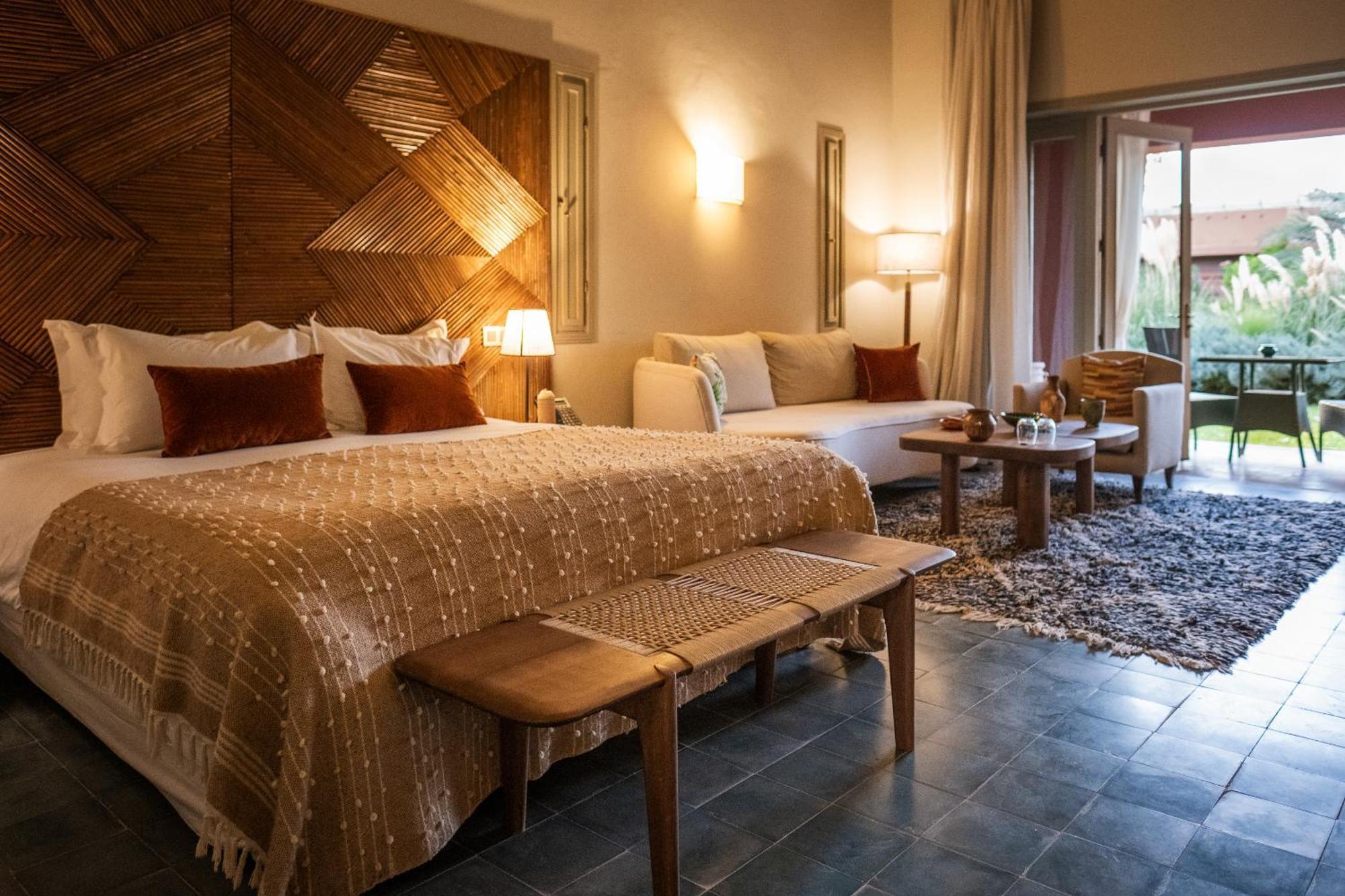 Deluxe Suite with Pool View