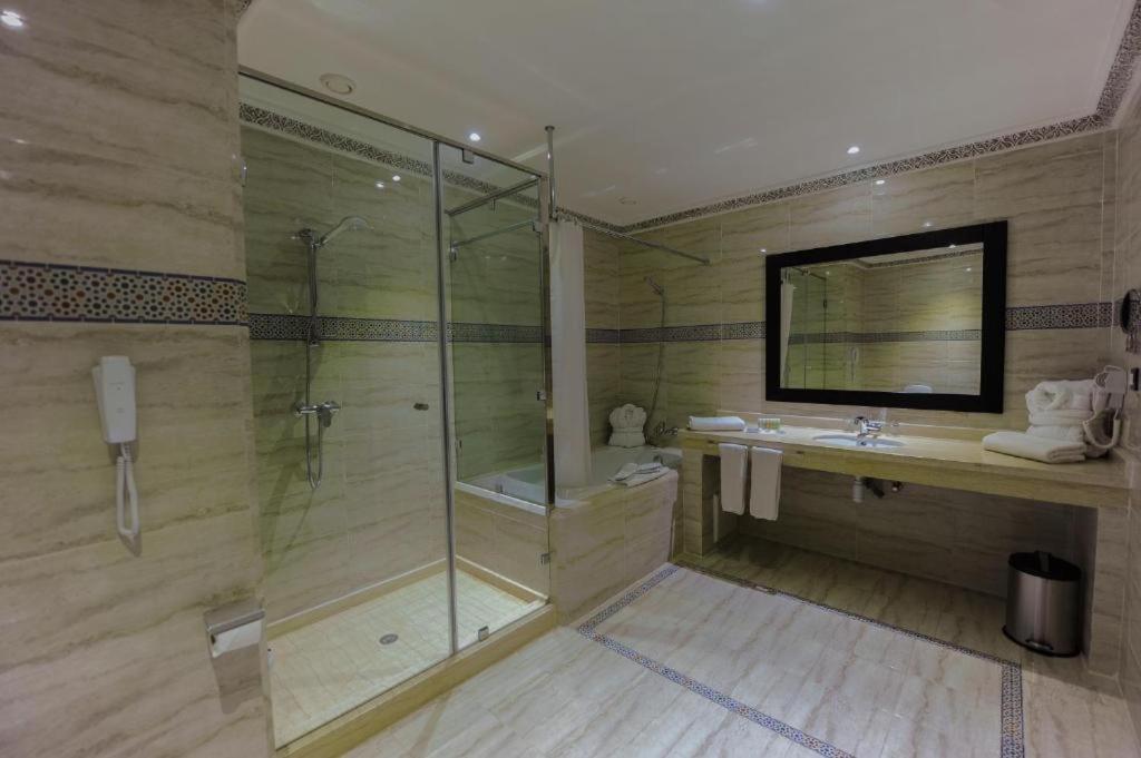 Deluxe Junior Suite