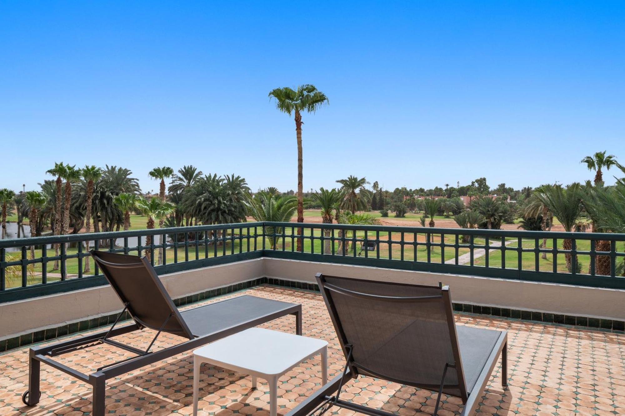 Golf Club Suite King