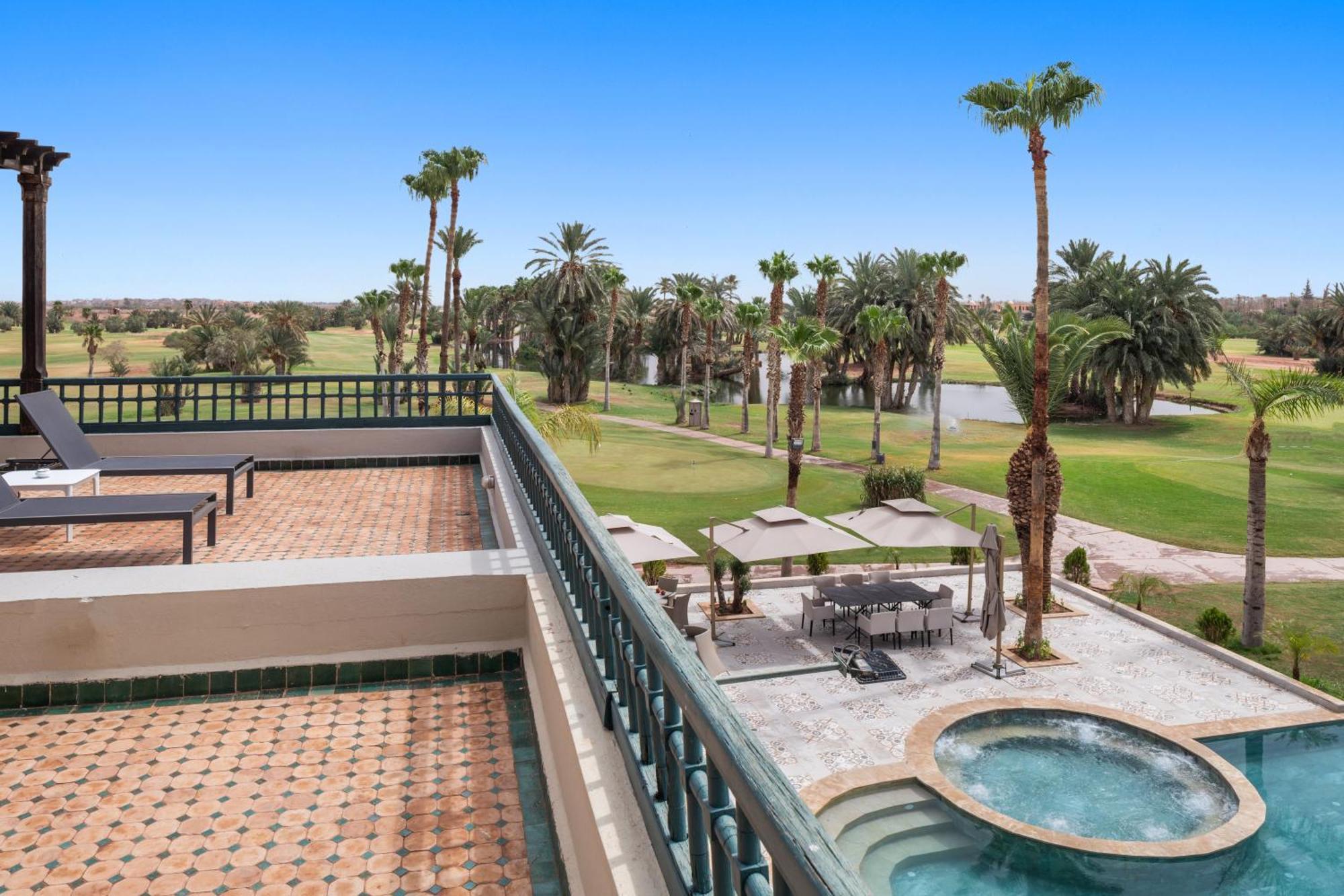 Golf Club Suite King