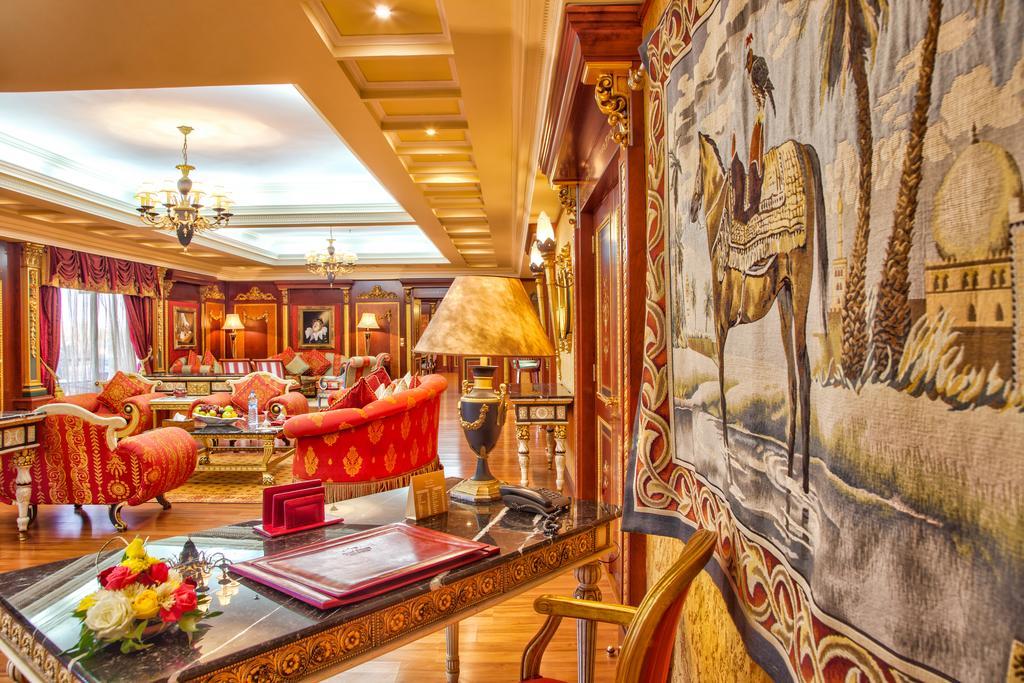 Royal Suite