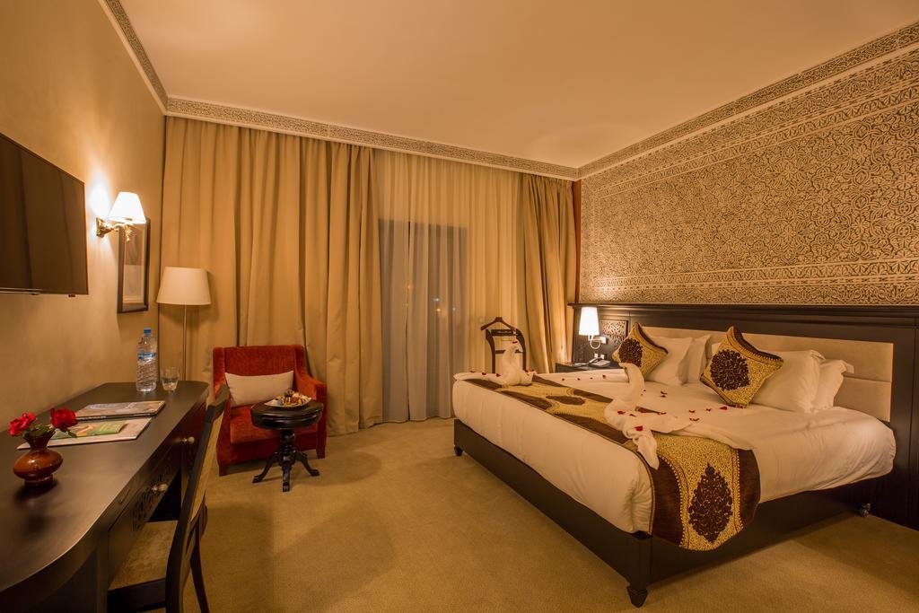 Superior Double or Twin Room Garden View