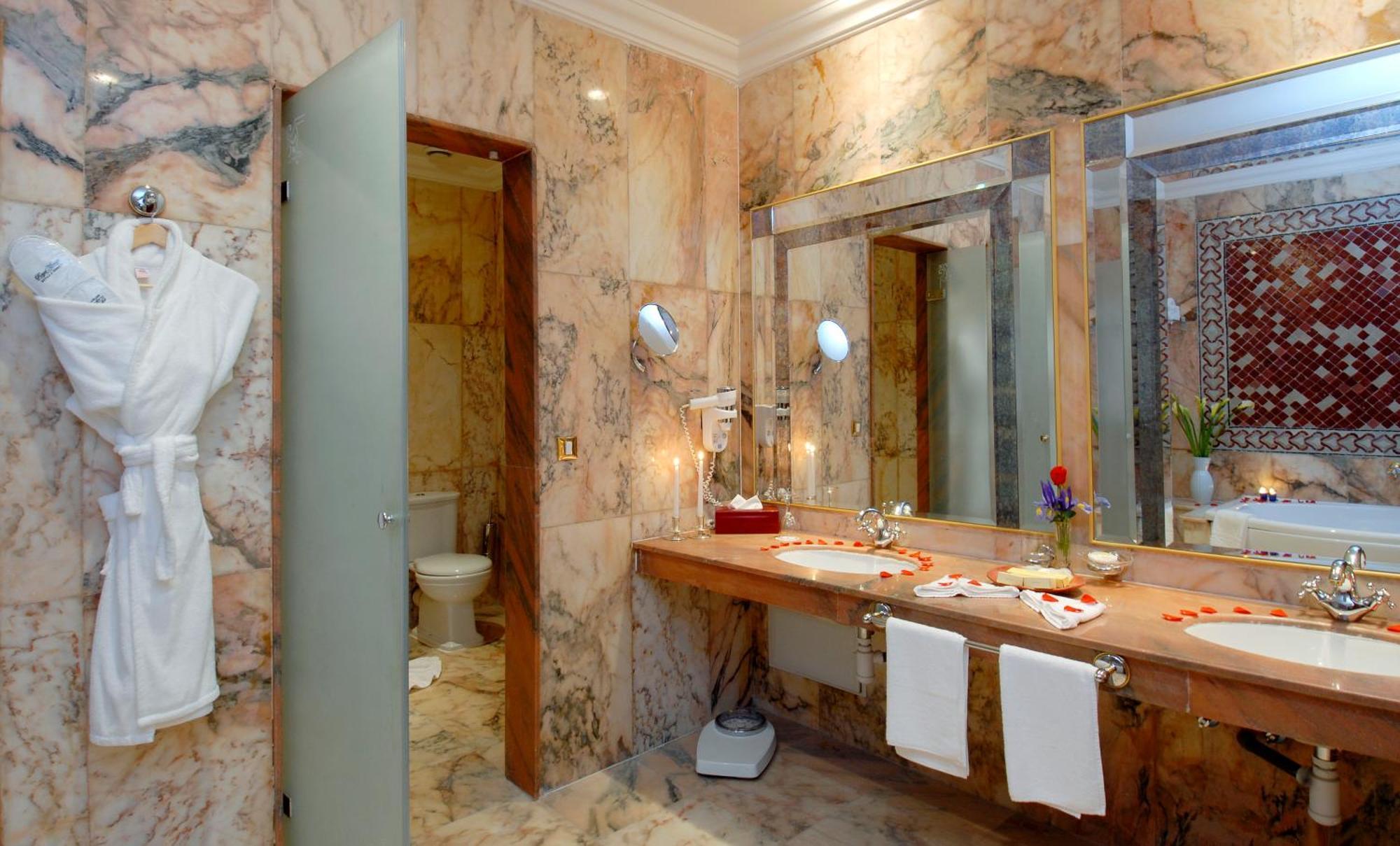Royal Suite